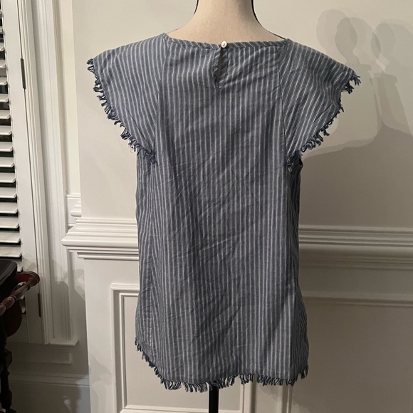 Doe and Rae top - Picture 7 of 9